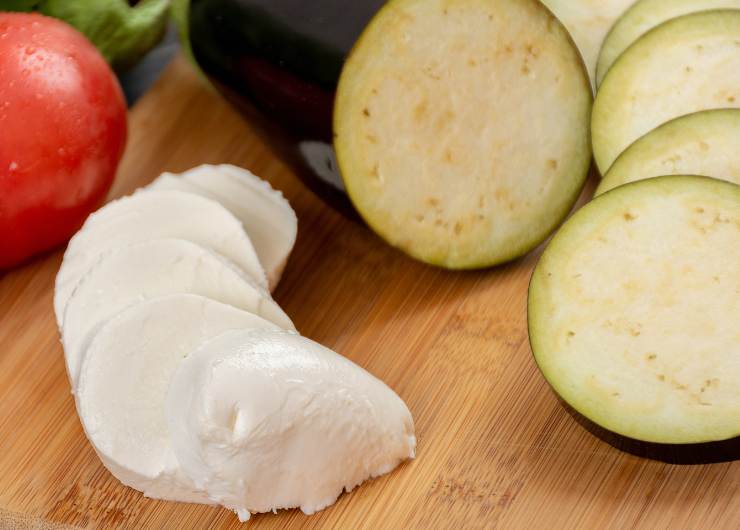 mozzarella melanzane