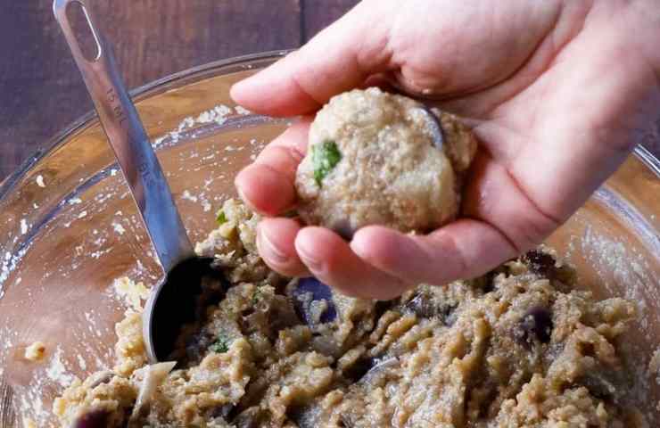 impasto per le polpette di melanzane