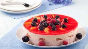 Torta fredda yogurt frutti di bosco