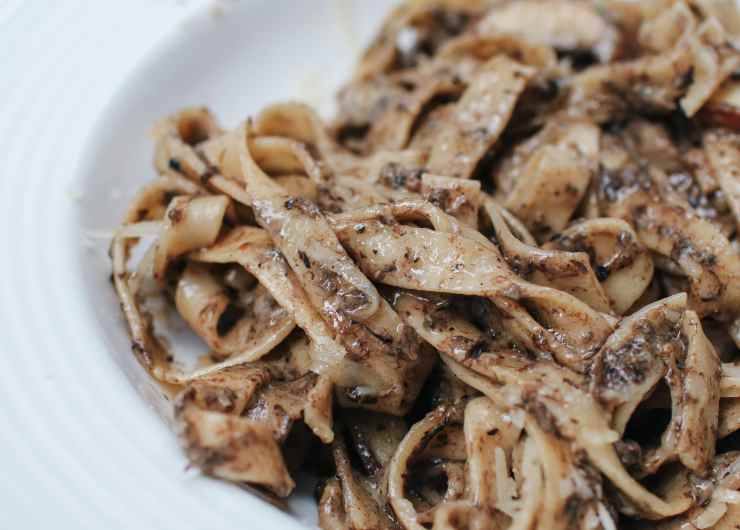 pasta funghi crema di tartufo
