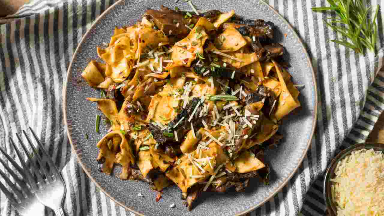 pasta con funghi e tartufo