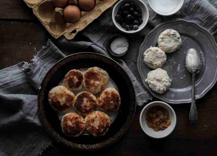 syrniki pancakes russi